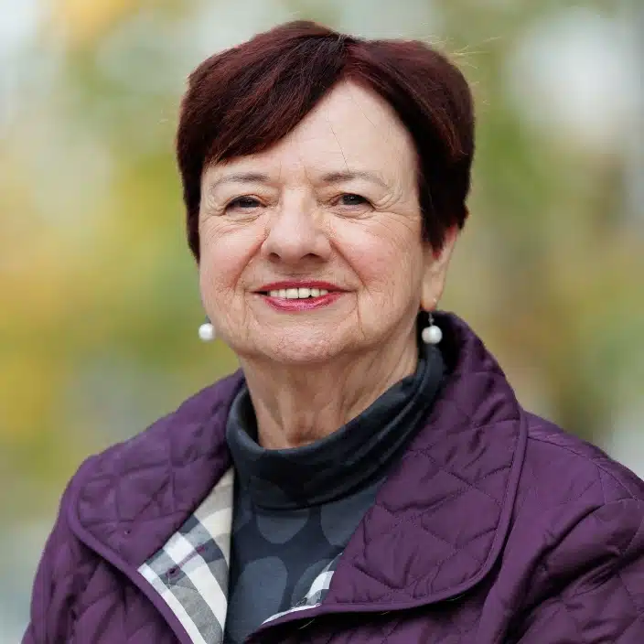 Anne Davidson