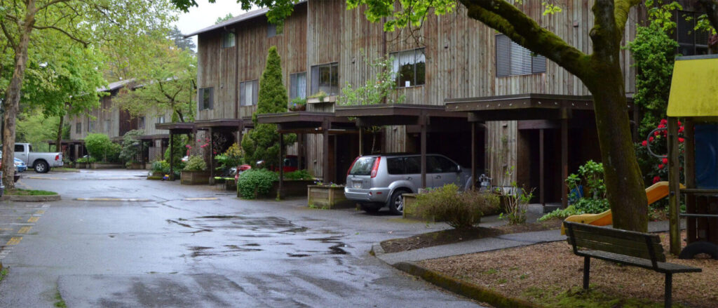 DeCosmos Village Housing Co-operative