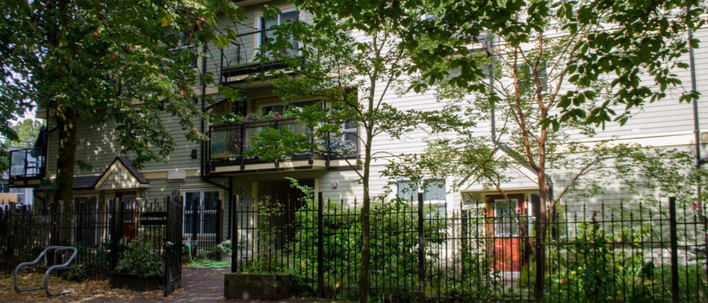 Grace MacInnis Housing Co-operative (BC)